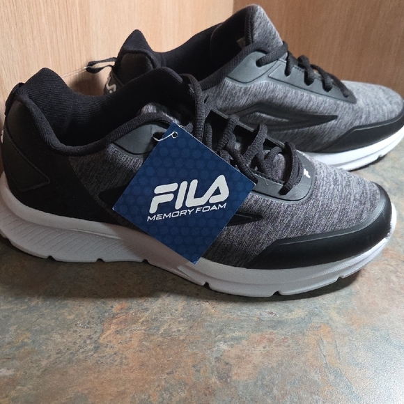 Fila Women's Black and Gray Athletic Shoes - Picture 2 of 8